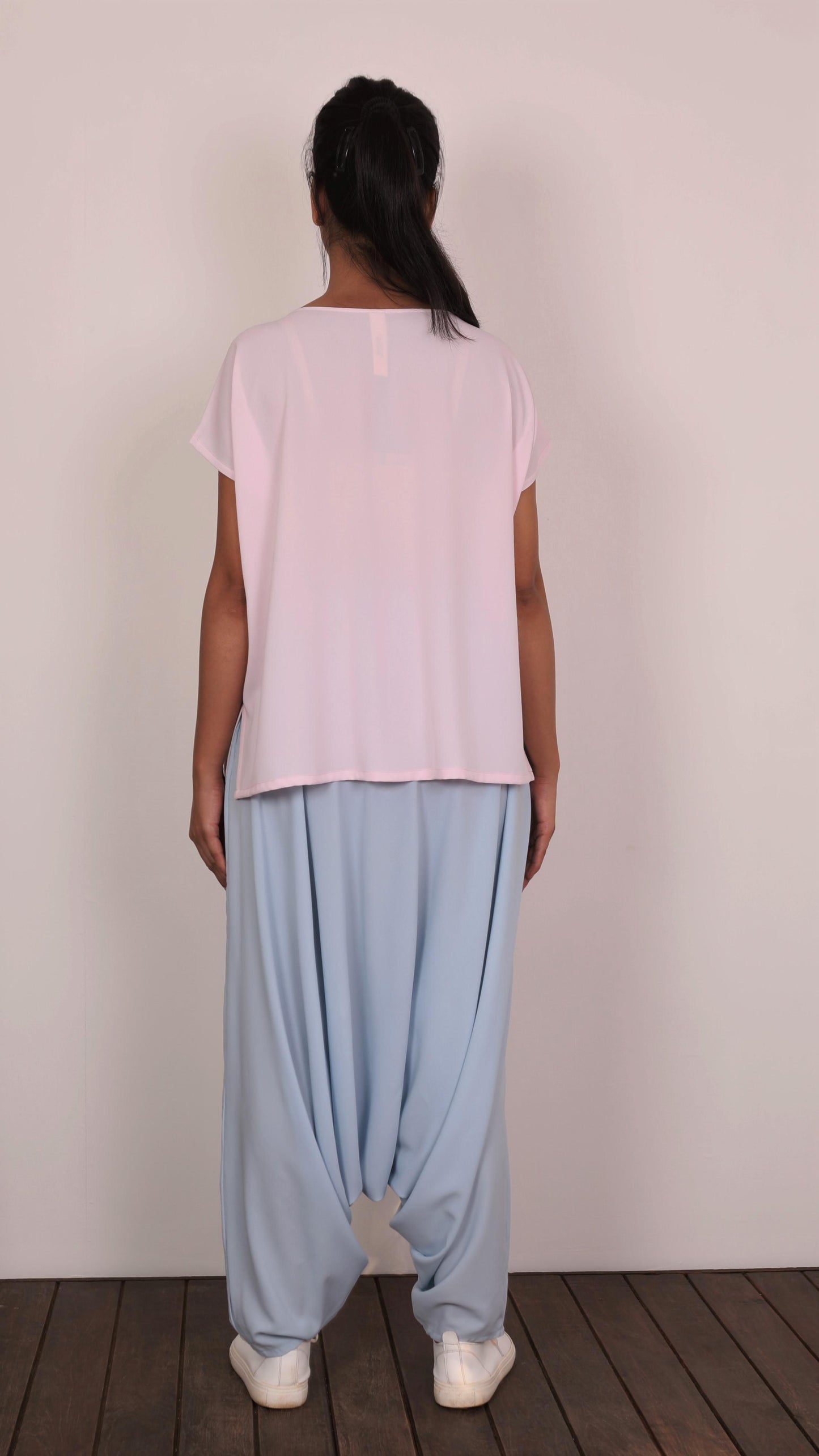 Square Cut Top With Dhoti Pants